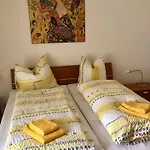 Mit Garten Und Pool In Διαμέρισμα Ασκόνα