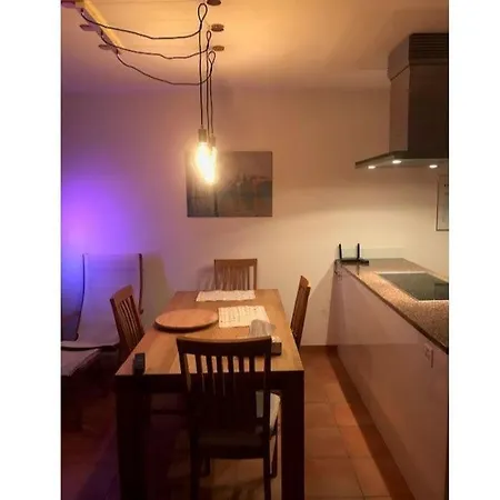 Mit Garten Und Pool In Ascona