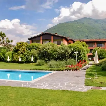 Mit Garten Und Pool In * Ascona