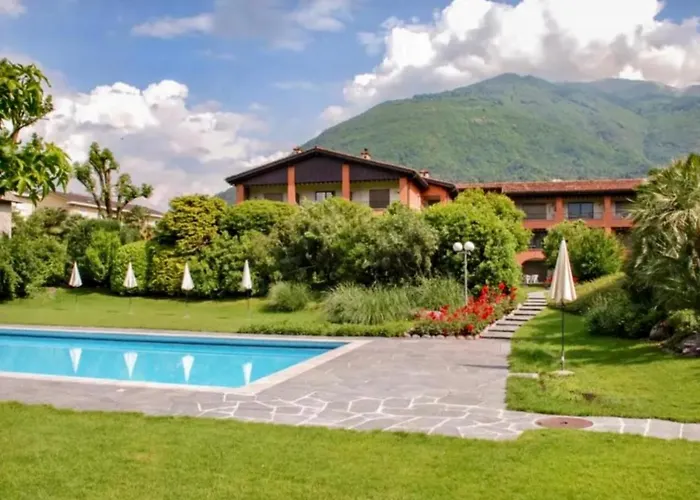 Mit Garten Und Pool In * Ασκόνα