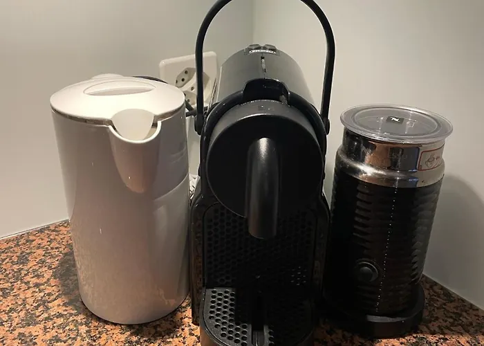 Apartament Mit Garten Und Pool In *