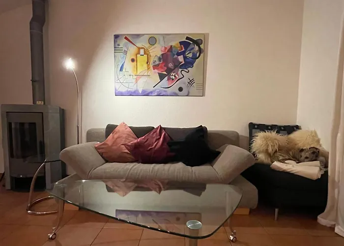 Mit Garten Und Pool In Apartmán Ascona